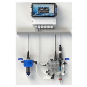 TEREO Touch XL mesure Chlore libre, pH, Température monté sur panneau Syclope TEX3451